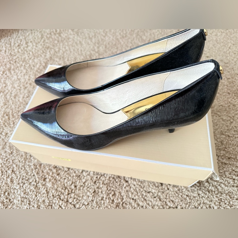 Black Michael Kors Kitten Heel Pumps
